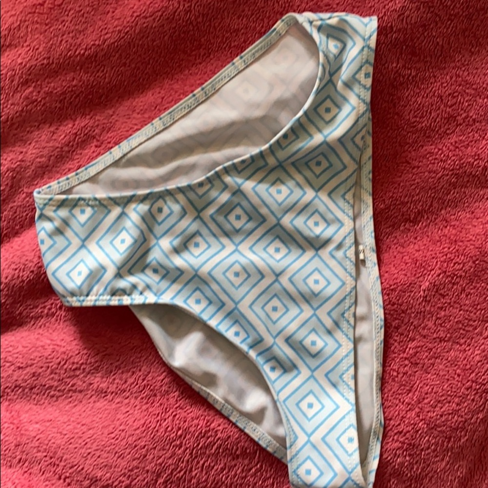 SHEIN blue tribal pattern bikini bottom
